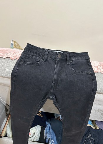 Gri Kadın Kot Pantolon, Kemer Detaylı - Görsel 2