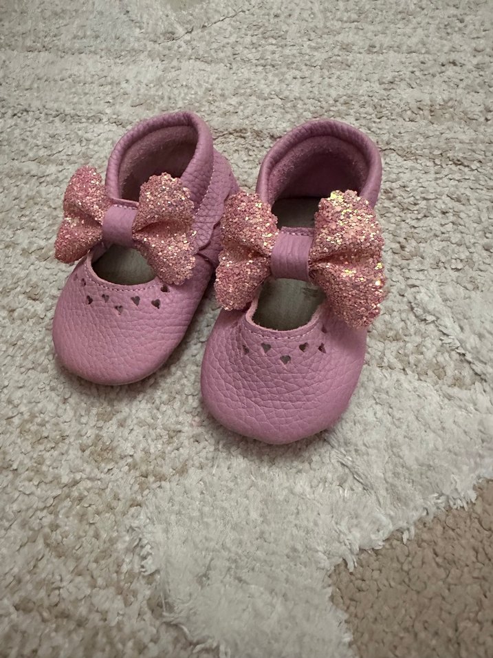 Pembe Fiyonk Detaylı Kız Bebek İlk Adım Ayakkabısı - Görsel 4