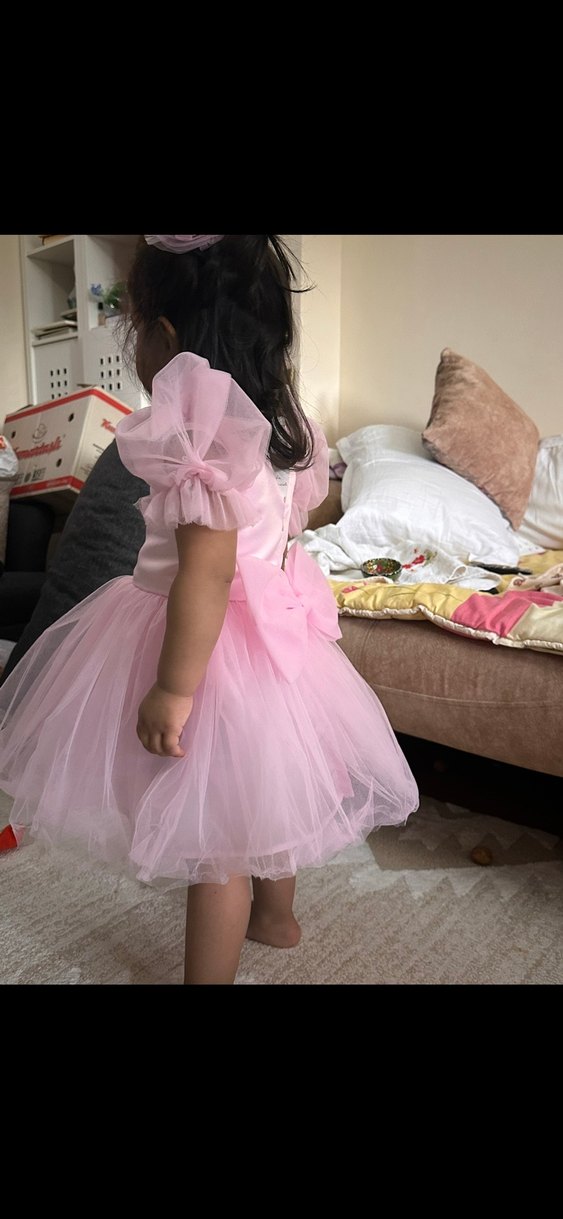 Beyaz Doğum Günü Pastası ve Kurabiye Tabağı - Görsel 4