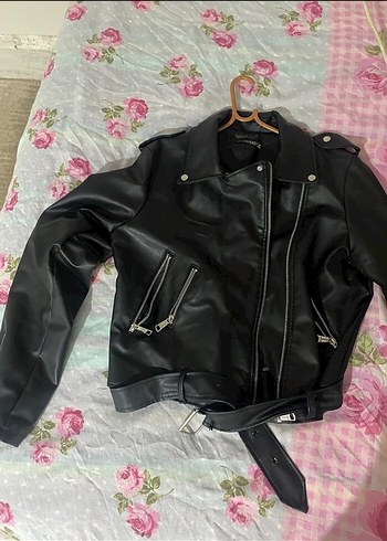 Trendyol & Milla Kadın Siyah Deri Biker Ceket