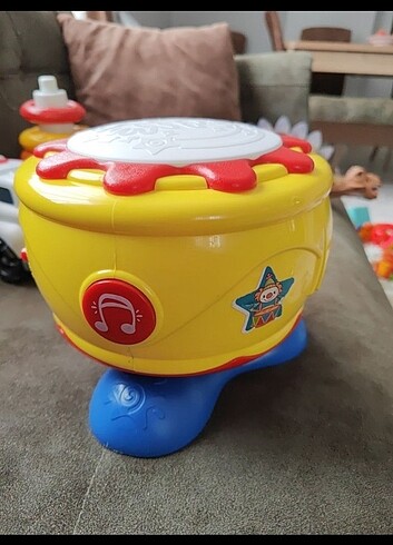 Fisher -price oyuncak davul
