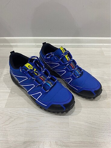Salomon Speedcross