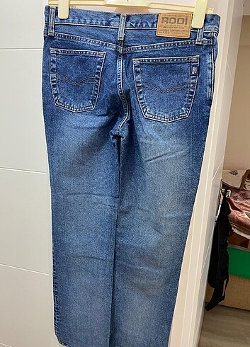 38 Beden Rodi marka jean pantolon 