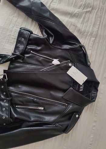 Kadın Siyah Deri Biker Ceket