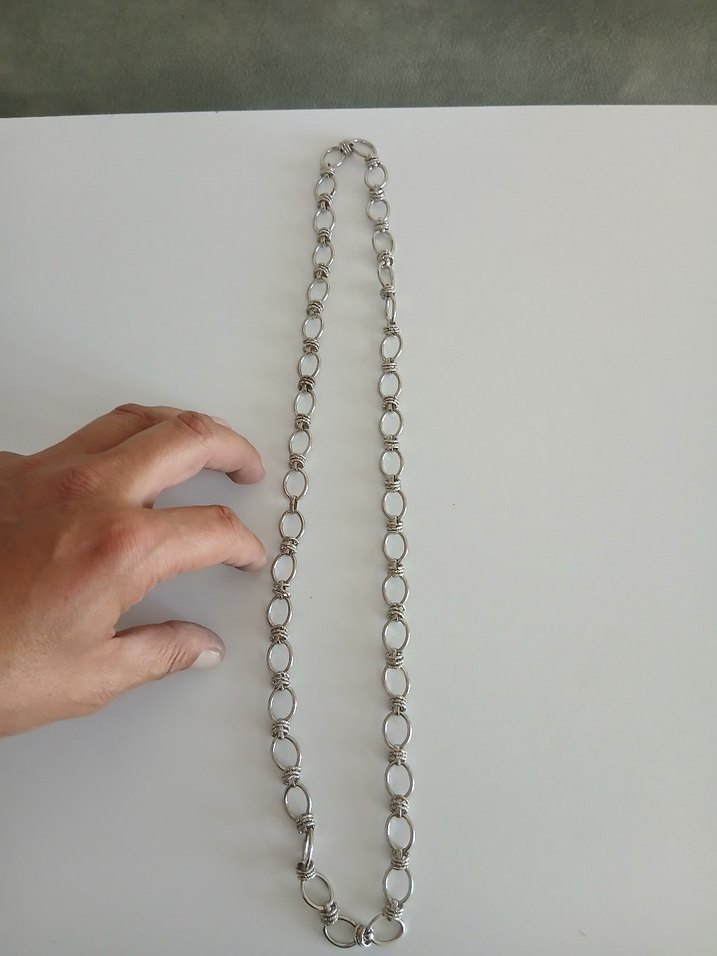 Gri Zincir Detaylı Kadın El Zinciri - Görsel 4