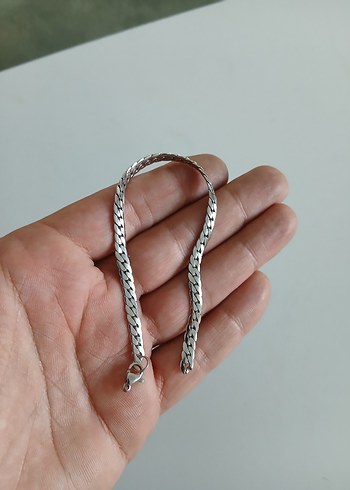 Gri Yılan Desenli Zincir Detaylı Kadın Bileklik - Görsel 2