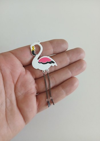  Beden Renkli Zincir Detaylı Flamingo Broş