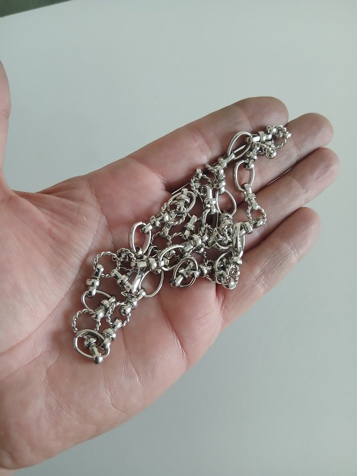 Zincir Detaylı Gri Kadın El Zinciri - Görsel 5