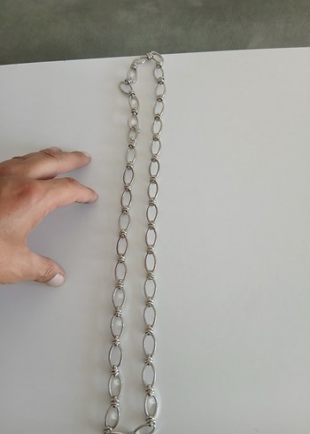 Gri Zincir Detaylı Kadın El Zinciri - Görsel 4