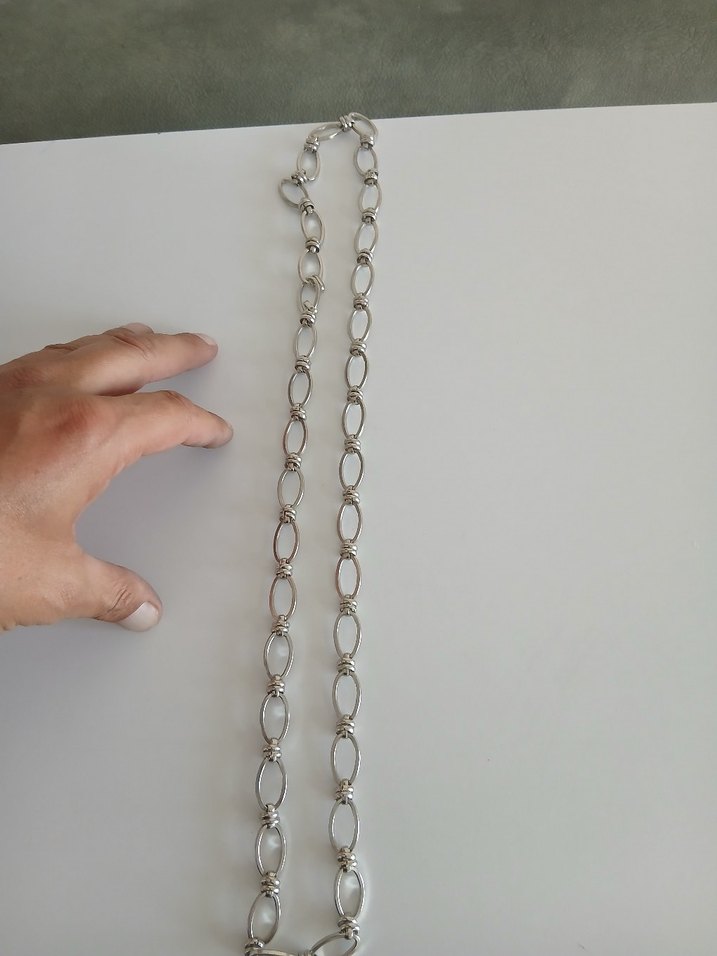 Gri Zincir Detaylı Kadın El Zinciri - Görsel 4