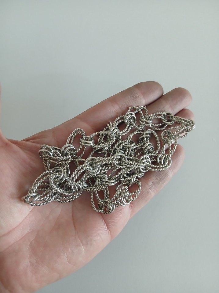 Gri Zincir Detaylı Kadın El Zinciri - Görsel 5