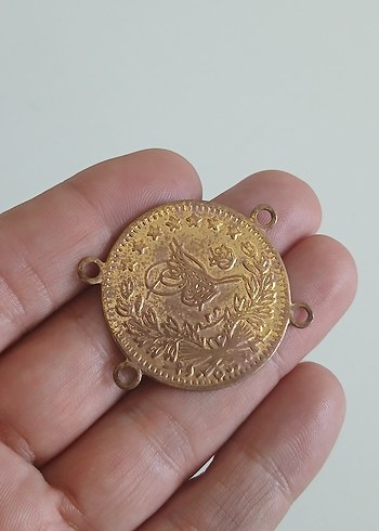 Altın Renkli Vintage Broş