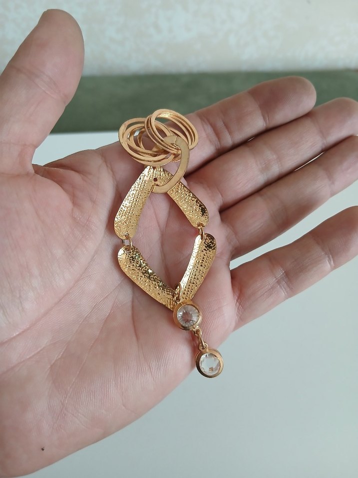 Altın Renk Zincir Detaylı Kadın El Zinciri - Görsel 2