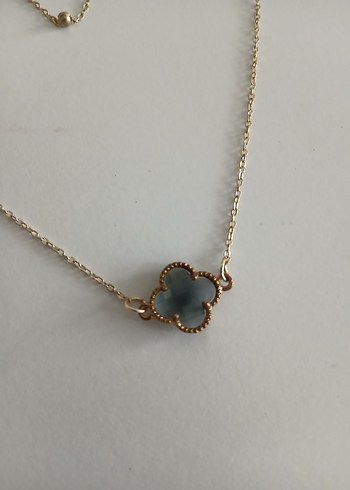 Beden Vintage Altın Zincir Detaylı Midi Kolye