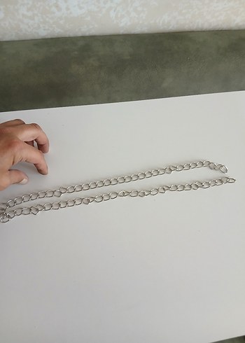 Zincir Detaylı Kadın El Zinciri - Görsel 4