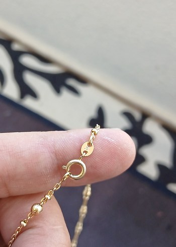 Altın Renkli Minimalist Kadın El Zinciri - Görsel 2