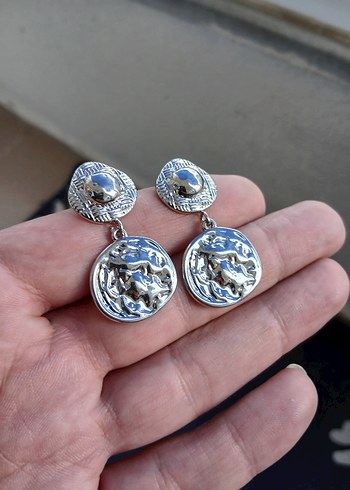 Gri Vintage Leopar Desenli Mini Tokalı Küpe - Görsel 3