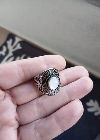 Beyaz Düğmeli Bohem Vintage Kadın Yüzük - Görsel 3