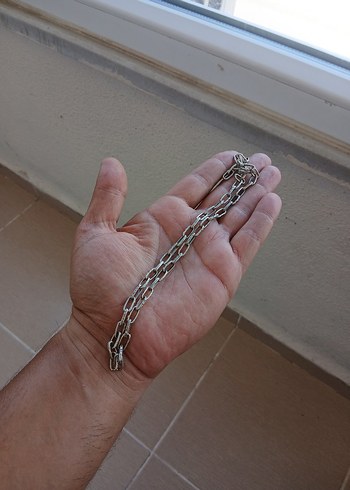 Gri Zincir Detaylı Kadın El Zinciri - Görsel 2