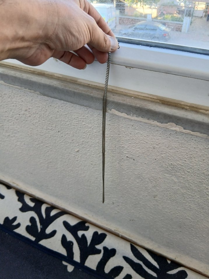 Gri Yılan Desenli Zincir Detaylı Kadın El Zinciri - Görsel 3