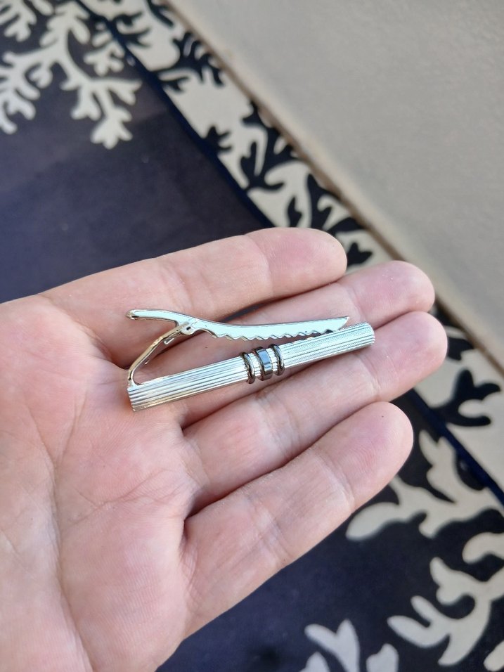 Bej Çizgili Kadın Kol Düğmesi - Görsel 2