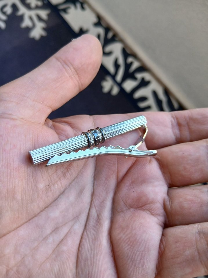 Bej Çizgili Kadın Kol Düğmesi - Görsel 3