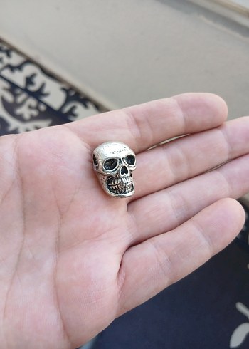 Gri Kafatası charm yada kolye ucu - Görsel 4