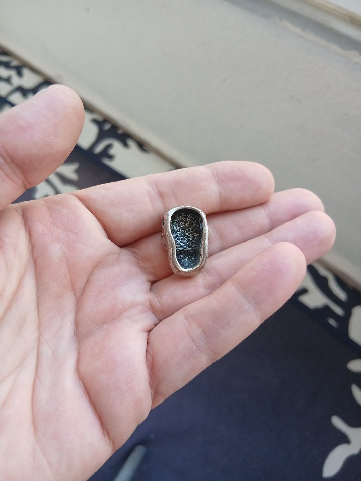 Gri Kafatası charm yada kolye ucu - Görsel 2