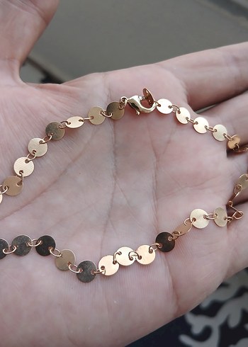 Altın Renkli Noktalı Zincir Detaylı Kadın El Zinciri - Görsel 3