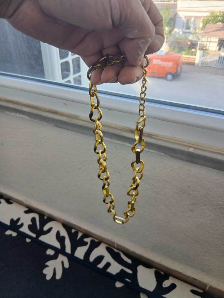 Parlak Altın Zincir Detaylı Kadın El Zinciri - Görsel 3