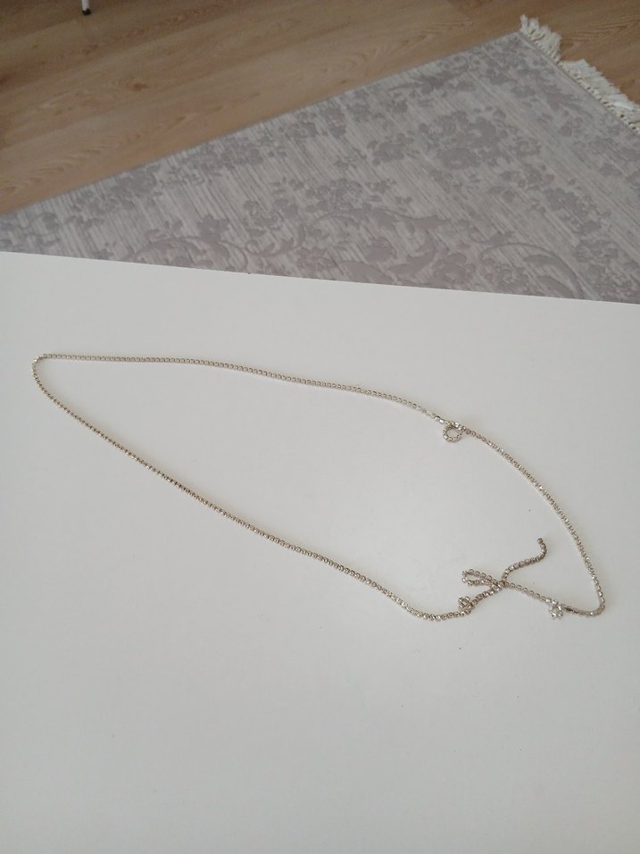 Altın Renkli Payetli Kadın El Zinciri - Görsel 2