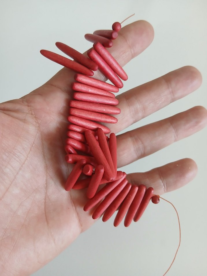 Kırmızı Elastik Kadın El Zinciri - Görsel 2