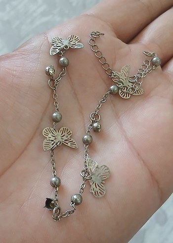 Gri Kanatlı Zincirli Kadın El Zinciri - Görsel 2