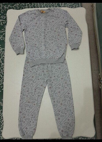 Pijama takimi