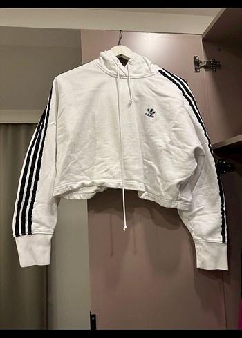 Adidas s