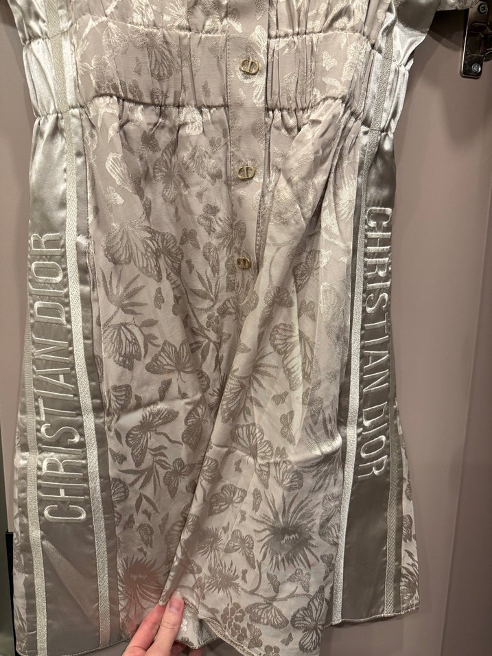 Düğmeli Kısa Kollu Elbise - Görsel 5