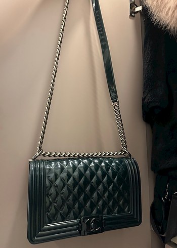 Zincir Detaylı Yeşil Deri Kadın Çanta - Görsel 7