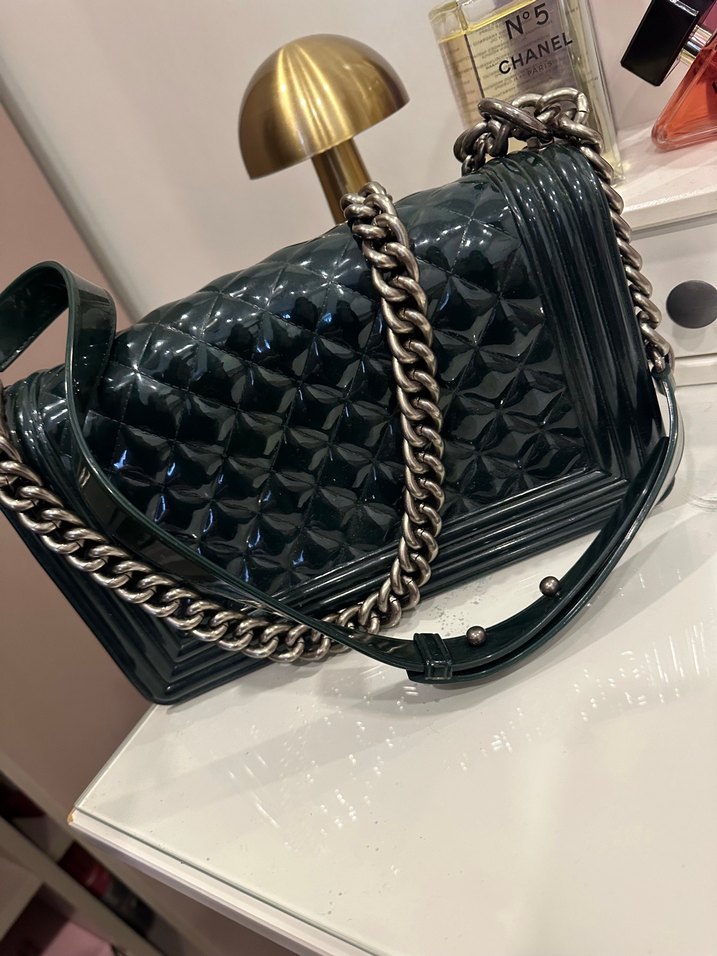 Zincir Detaylı Yeşil Deri Kadın Çanta - Görsel 4