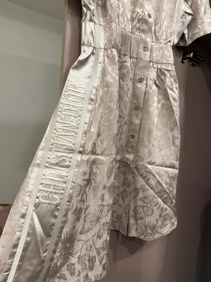 Düğmeli Kısa Kollu Elbise - Görsel 2