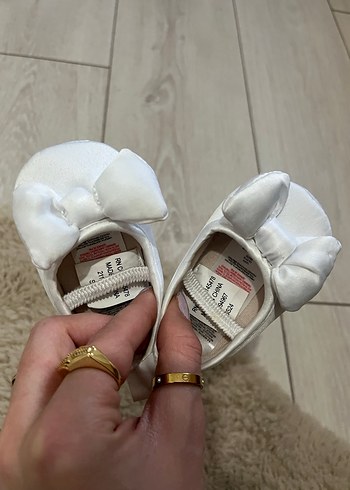 Kız Bebek Beyaz Fiyonklu Babet Ayakkabı - Görsel 3