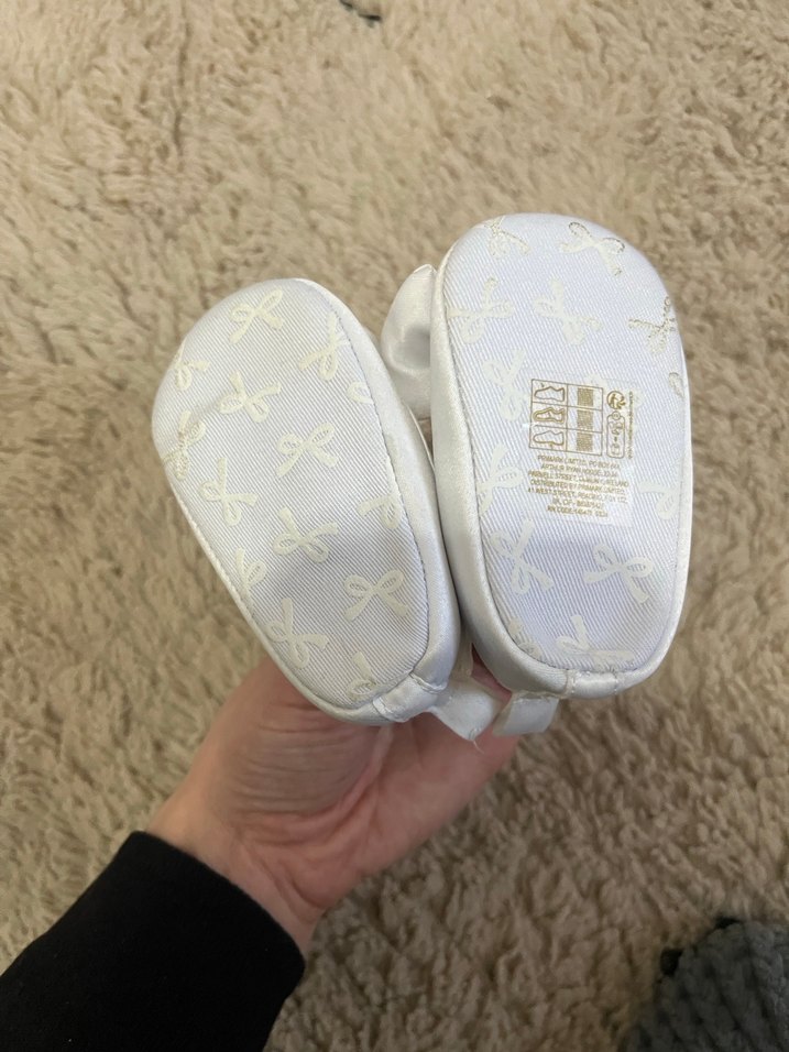 Kız Bebek Beyaz Fiyonklu Babet Ayakkabı - Görsel 2