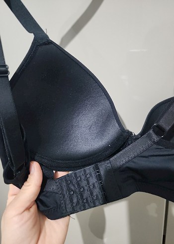 Siyah Sütyen - Görsel 4