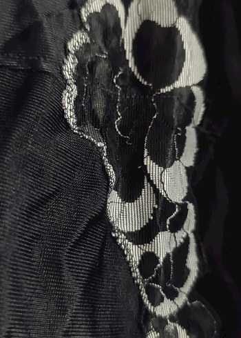 Trendyol & Milla Dantel Detaylı Siyah Gotik Uzun Kumaş gecelik