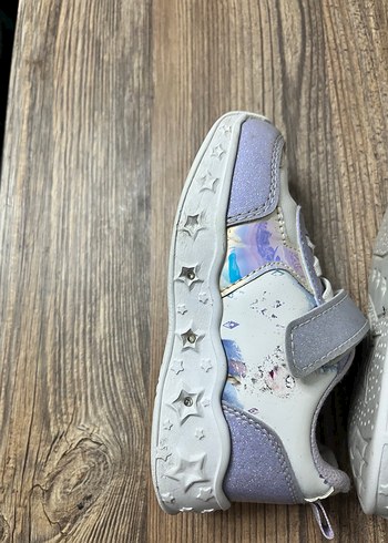 Kız Çocuk Çok Renkli Işıklı Spor Ayakkabı - Görsel 2