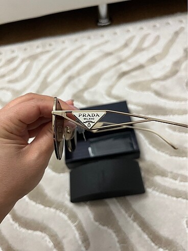 PRADA BAYAN GÜNEŞ GÖZLÜĞÜ - Görsel 11