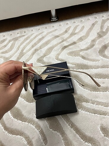 PRADA BAYAN GÜNEŞ GÖZLÜĞÜ - Görsel 12