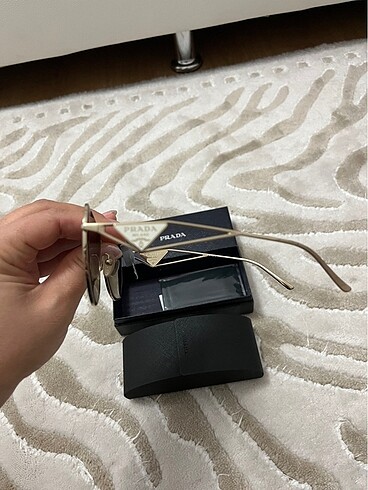 PRADA BAYAN GÜNEŞ GÖZLÜĞÜ - Görsel 14