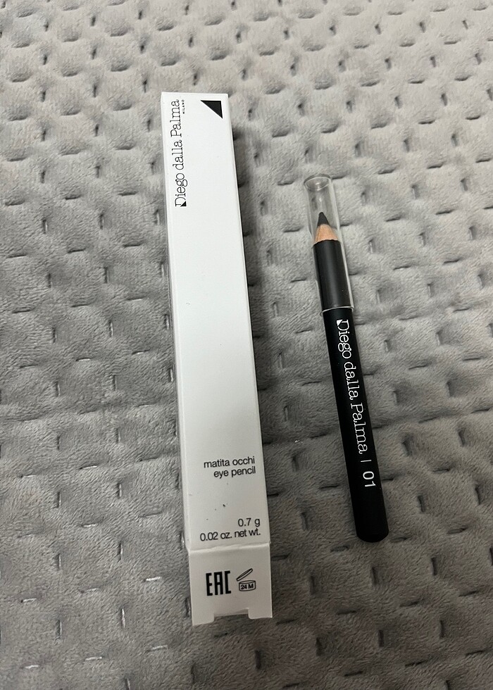 Siyah Göz Kalemi - Görsel 2