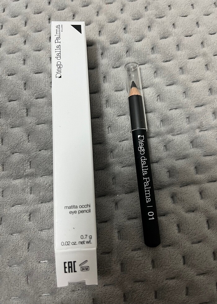 Siyah Göz Kalemi - Görsel 3