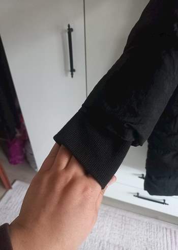 Siyah Uzun Kollu Fermuarlı Kışlık Kadın Mont - Görsel 5